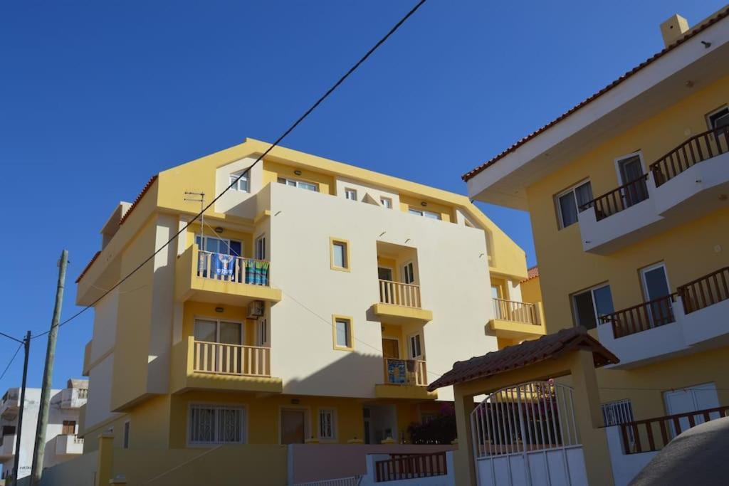 Tres Caravelas Studio Flats Santa Maria Zewnętrze zdjęcie